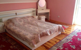 Котедж на Іллічівці