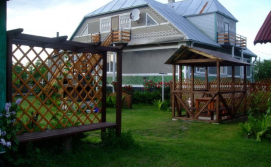 Приватна садиба Затишний куточок