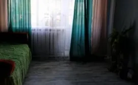 Квартира на озері Пісочне