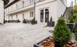 Готель Уляна