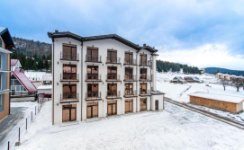 Апартаменти GARDA