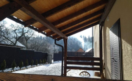 Приватна садиба Сова Бубу