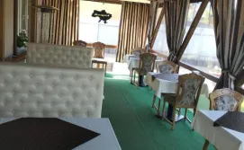 Готель Тріумф