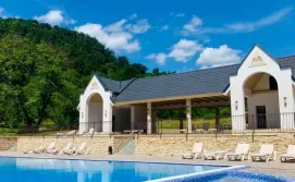 Готель Червона рута