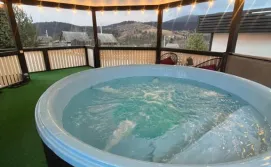 Будиночок В&W