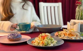 Готель Поезія Мандрів