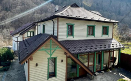 Апартаменти Мандри