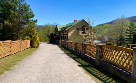 Гостьовий будинок Family