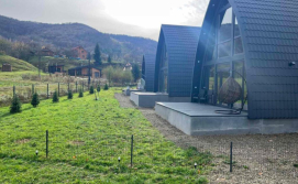 Котедж Black Dora