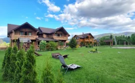 Котедж Khytir Falchi