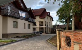 Приватна садиба Панська