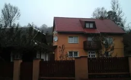 Приватна садиба У Олени та Івана