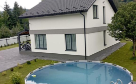 Котедж "У Анастасії і Софії" біля річки