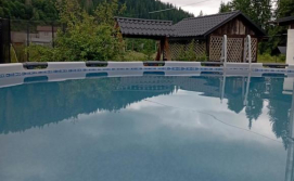 Котедж "У Анастасії і Софії" біля річки