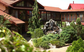 Готель RESPECT