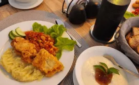 Приватна садиба Loft House