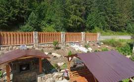 Приватна садиба Шепіт Лісу