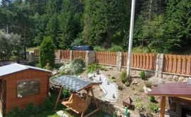 Приватна садиба Шепіт Лісу