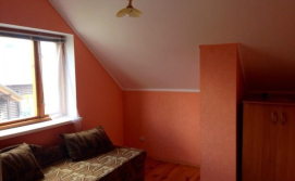 Котедж на Іллічівці