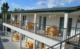 Приватна садиба Білий парус