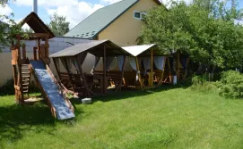 Приватна садиба Сонячне подвір'я