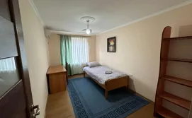 Апартаменти Larisa