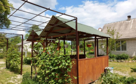 Приватна садиба Родинний затишок