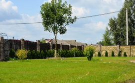 Приватна садиба ПІД ЛІСКОМ