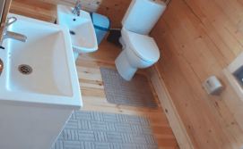 Котедж Wooden House