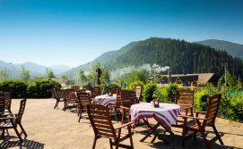 Готель Коруна