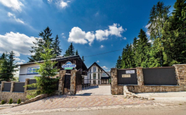 Готель Альпійський