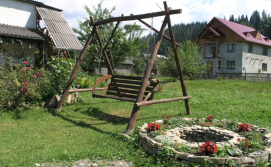 Котедж Kozarik