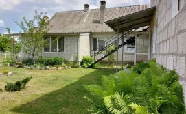 Приватна садиба Родинний затишок