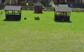 Територія гостинної садиби