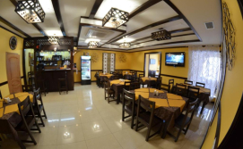 Готель Срібні Роси