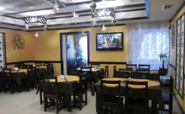 Готель Срібні Роси