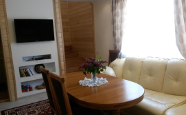 Гостьовий будинок ZarinSki