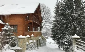 Вілла PidStromom