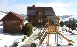 Приватна садиба Полонина