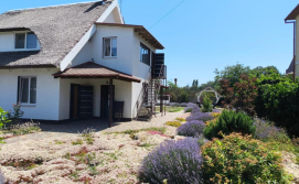 Приватна садиба Eco House