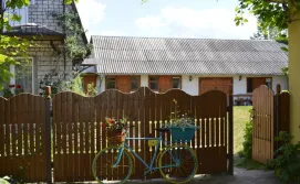 Приватна садиба У Романюка