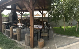 Хостел Плющ