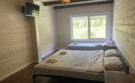 Приватна садиба Кольорове життя