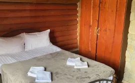 Будинок Карпатський зруб