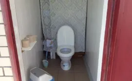 Частный сектор 2 комнаты на 1-м этаже в отдельно стоящем доме