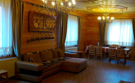 Приватна садиба "Зоряна"