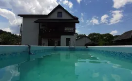 Приватна садиба Діміра