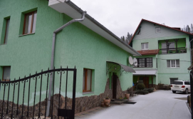 Приватна садиба Зелена садиба У Ліди