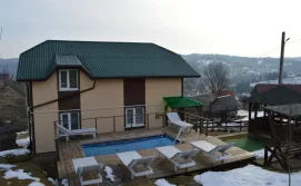 Приватна садиба Під Обрієм