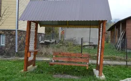 Гойдалка Приватної садиби Магія Карпат